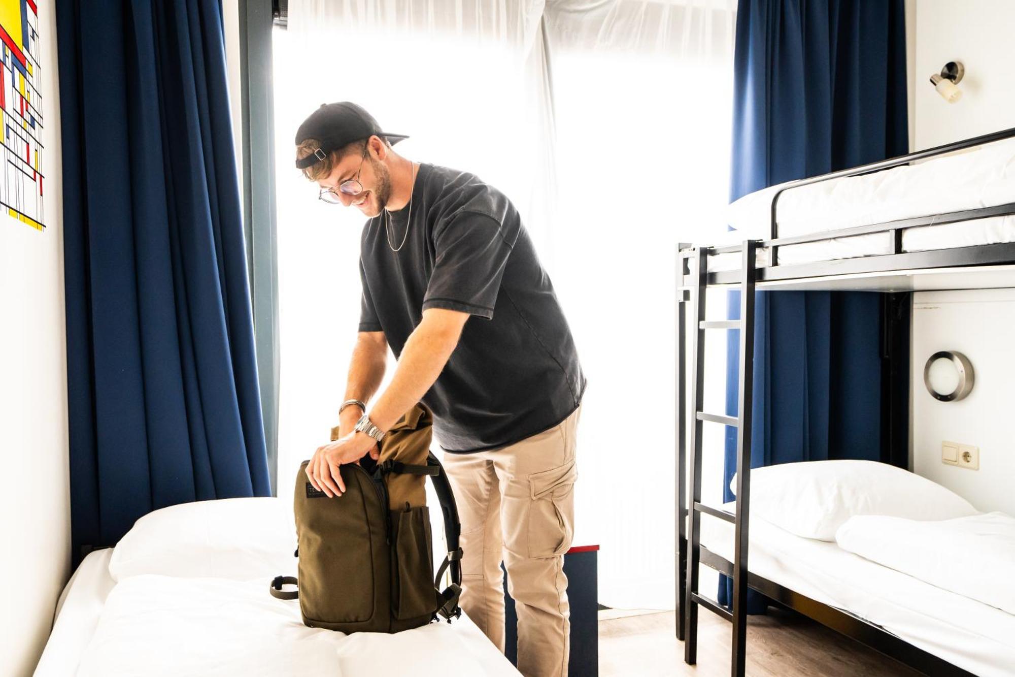 Twin Room with Bunk Bed,1615652610:JPEG